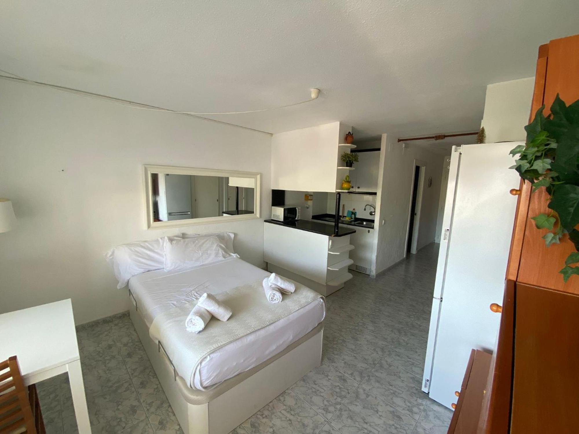 The Moon Studio By Hello Homes Sitges Kültér fotó